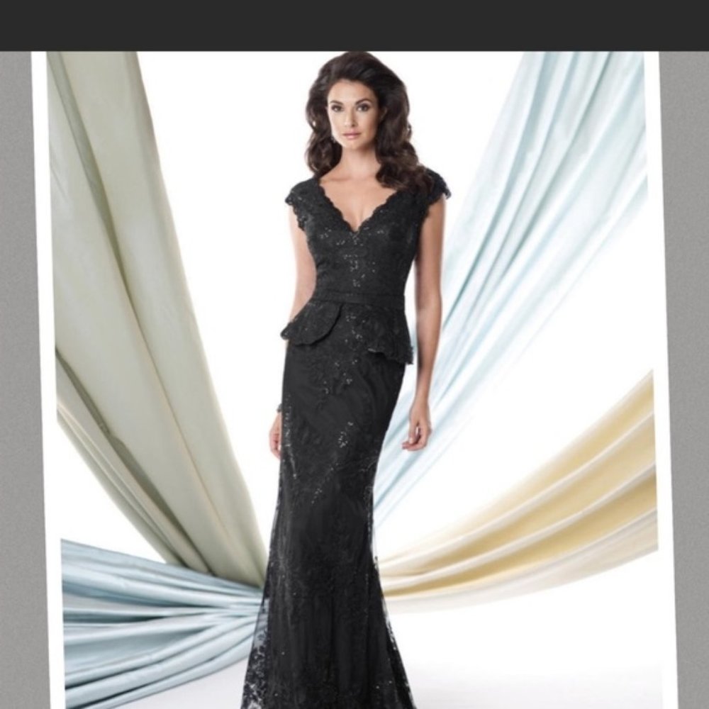Montage by Mon Cheri Black Lace V-Neck Peplum Maxi Dress